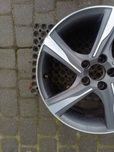 Load image into Gallery viewer, 1x Alufelge 17 Zoll 7.0" 5x108 50ET Matt Graphit 31347131 Volvo V40 Rim Wheel FEL3386787853bi