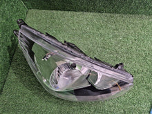 Laden Sie das Bild in den Galerie-Viewer, Frontscheinwerfer Mitsubishi Space Star 8301C194 Rechts Scheinwerfer Headlight SCH4753372255lw