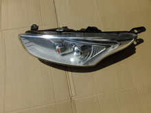 Laden Sie das Bild in den Galerie-Viewer, Frontscheinwerfer Ford B-Max AV11-13W030 Links Scheinwerfer Headlight SCH1001790774zk