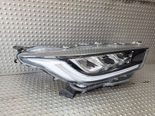 Load image into Gallery viewer, Frontscheinwerfer Toyota Yaris VAV6865 Full LED Rechts Scheinwerfer Headlight