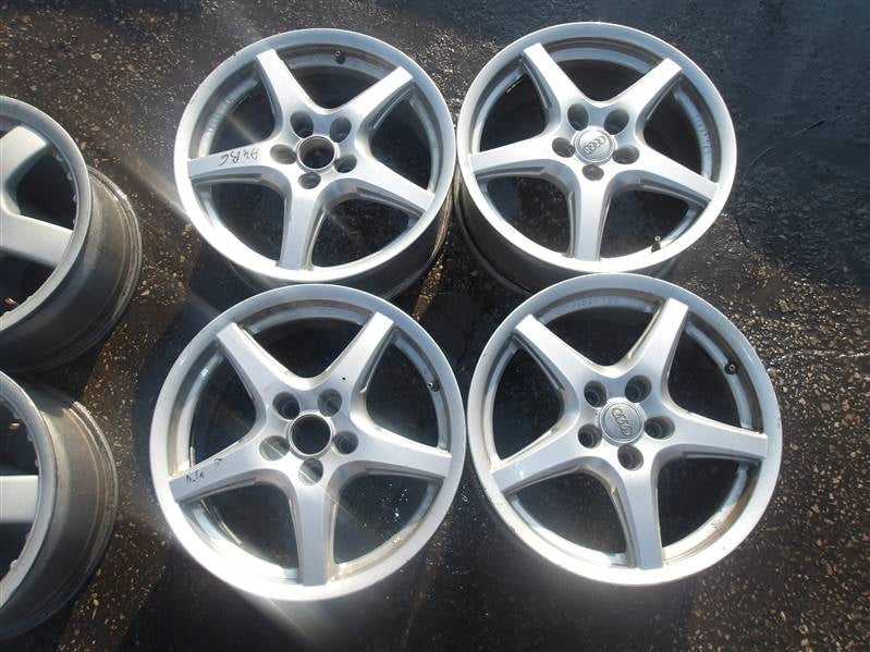 4x Alufelge 17 Zoll 7.0" 5x112 40ET Audi A4 B6 B7 Rim Wheel FEL2720646529zf