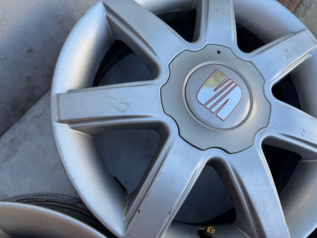 4x Alufelge 15 Zoll 6.0" 5x100 38ET Glanz Silber 1M0601025K Seat I Rim Wheel FEL5209848580jp