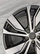 Laden Sie das Bild in den Galerie-Viewer, 1x Alufelge 20 Zoll 8.0&quot; 5x108 50 5ET 32243376 Volvo Xc40 Rim Wheel
