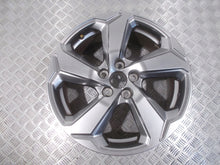Laden Sie das Bild in den Galerie-Viewer, 1x Alufelge 18 Zoll 7.0&quot; 5x114.3 35ET Toyota V Rim Wheel