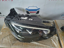 Laden Sie das Bild in den Galerie-Viewer, Frontscheinwerfer Mercedes-Benz W213 A2139067609 LED Rechts oder Links SCH4281009703rg