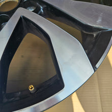 Load image into Gallery viewer, 1x Alufelge 17 Zoll 7.5" 5x112 45ET Glanz Schwarz 2GA601025AF VW T-Roc Troc FEL2898278721kl
