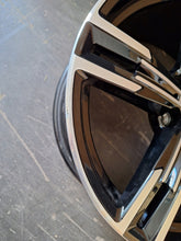 Laden Sie das Bild in den Galerie-Viewer, 1x Alufelge 18 Zoll 8.5" 5x112 40ET Glanz Schwarz 8746632 BMW 3 G21 G20 FEL2749843896nj