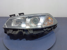 Laden Sie das Bild in den Galerie-Viewer, Frontscheinwerfer Renault Megane II 7701064023 Links Scheinwerfer Headlight SCH6276700177wo