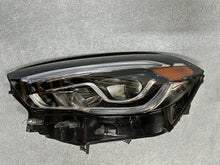 Laden Sie das Bild in den Galerie-Viewer, Frontscheinwerfer Mercedes-Benz W247 A2479068906 LED Links Headlight