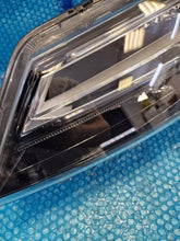 Laden Sie das Bild in den Galerie-Viewer, Frontscheinwerfer Seat Ateca 90117433A 576941007F LED Links Headlight