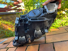 Laden Sie das Bild in den Galerie-Viewer, Frontscheinwerfer BMW 5 F11 F10 7203246-12 Xenon Rechts Scheinwerfer Headlight SCH4413701091bl