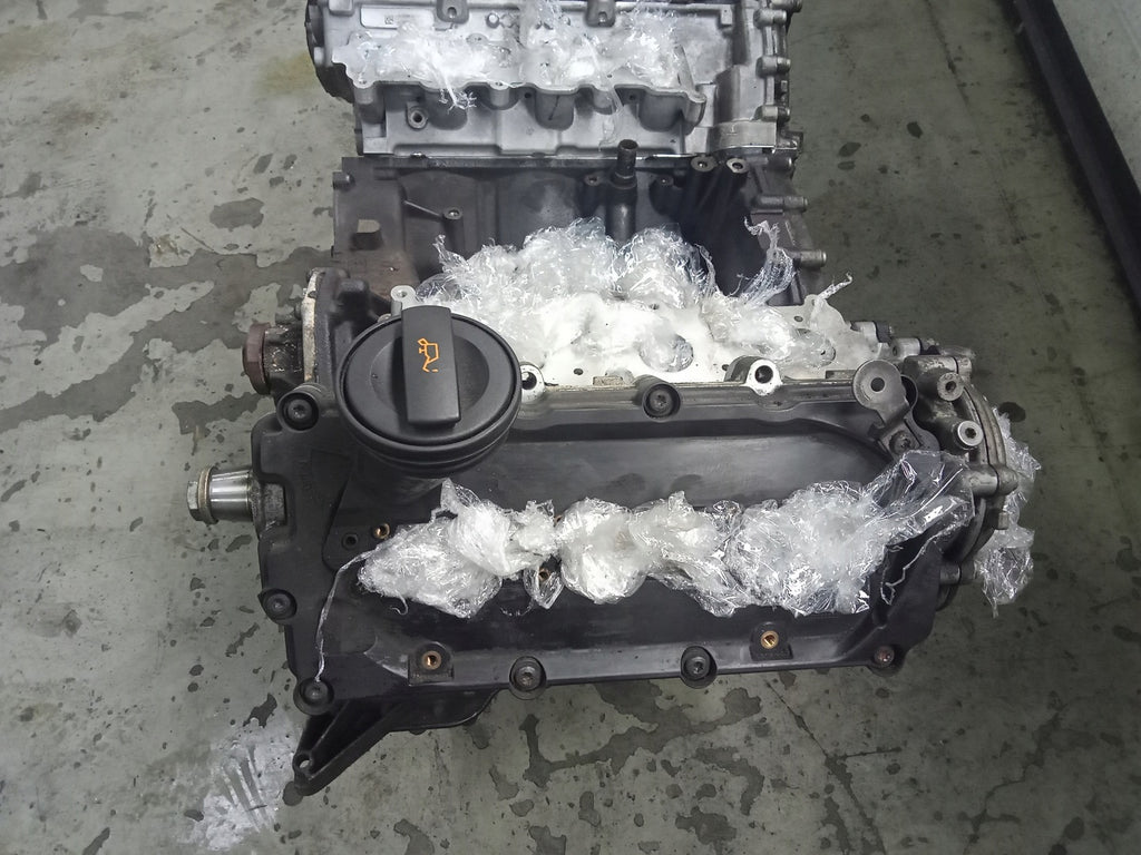 Motor Audi VW BUN 3.0 TDI 211PS 155kW Diesel Engine Unkomplett