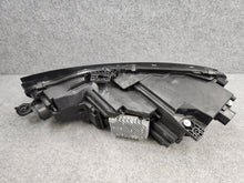 Laden Sie das Bild in den Galerie-Viewer, Frontscheinwerfer Audi A5 8W6941040SCZ 8W6941040 LED Rechts Headlight SCH5383950577lo