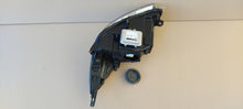 Laden Sie das Bild in den Galerie-Viewer, Frontscheinwerfer Opel Insignia A Xenon Rechts Scheinwerfer Headlight SCH9280252329yb
