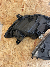 Laden Sie das Bild in den Galerie-Viewer, Frontscheinwerfer Mercedes-Benz Cla A1179067000 Xenon Rechts oder Links SCH4770930865vg