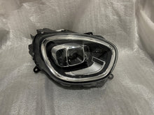 Laden Sie das Bild in den Galerie-Viewer, Frontscheinwerfer Mini Countryman F60 5A04D94-03 LED Rechts Headlight SCH7257390280fp