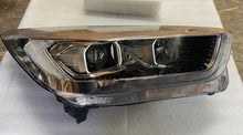 Laden Sie das Bild in den Galerie-Viewer, Frontscheinwerfer Ford Kuga GV4113D154AJ Xenon Rechts Scheinwerfer Headlight SCH1918675807vn
