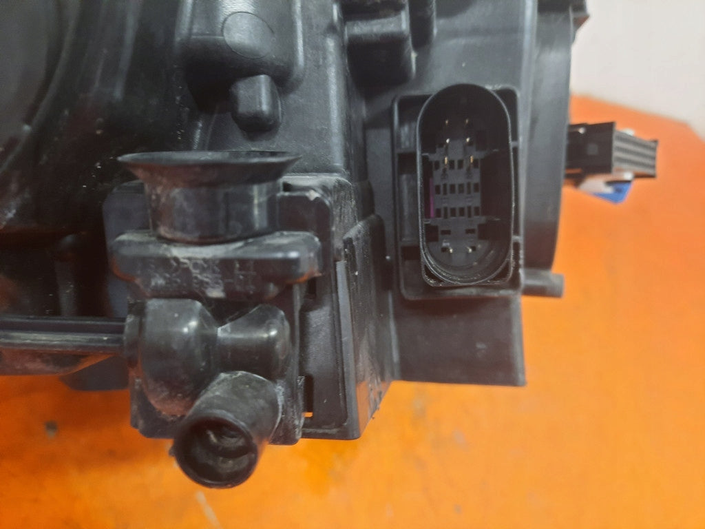 Frontscheinwerfer Mercedes-Benz Cla C118 A1189066901 Links Headlight SCH9602079697rl