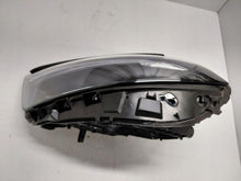 Laden Sie das Bild in den Galerie-Viewer, Frontscheinwerfer Mercedes-Benz W177 A1779062106 Links Scheinwerfer Headlight SCH9206133903vp