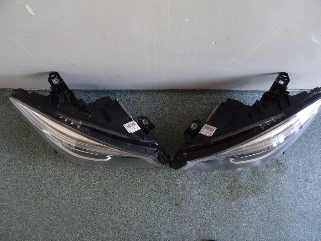 Frontscheinwerfer Mercedes-Benz Cla A1179064700 A1179064800 Full LED Ein Satz SCH8287444155ux