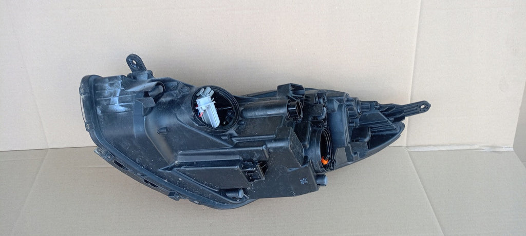 Frontscheinwerfer Hyundai Ix20 92102-1K Rechts Scheinwerfer Headlight