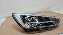 Laden Sie das Bild in den Galerie-Viewer, Frontscheinwerfer Ford Focus JX7B-BE014-AE Full LED Rechts Headlight SCH9586877639vu