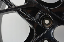 Laden Sie das Bild in den Galerie-Viewer, 1x Alufelge 19 Zoll 8.0&quot; 5x114.3 65ET 403001068R Renault Megane III 1 Rim Wheel