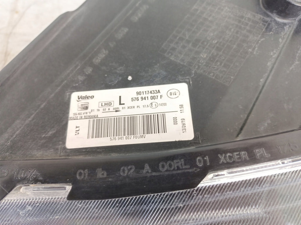 Frontscheinwerfer Seat Ateca 576941007F 6F1941007E LED Rechts oder Links