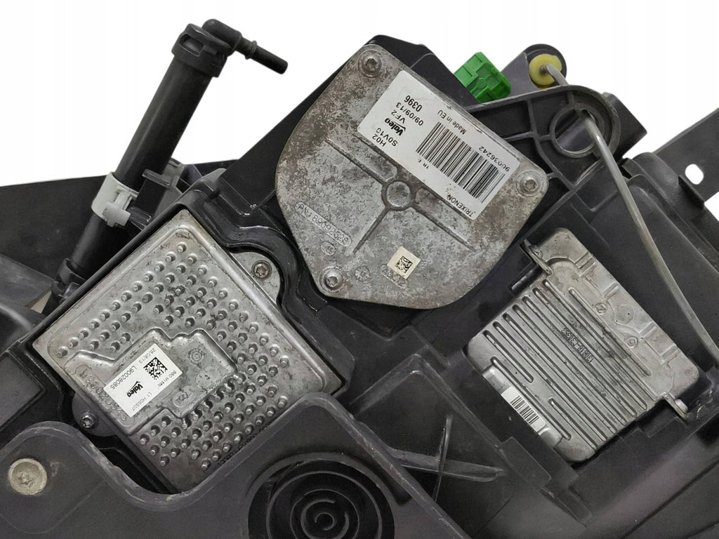 Frontscheinwerfer Maserati Quattroporte I L90028085 90036242 89102338 Rechts SCH5270481355lc