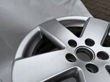 Laden Sie das Bild in den Galerie-Viewer, 4x Alufelge 17 Zoll 7.5" 5x112 47ET 3C0601025E VW Rim Wheel FEL4744989832rd