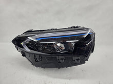 Laden Sie das Bild in den Galerie-Viewer, Frontscheinwerfer Mercedes-Benz Eqa Eqb 2439062801 Rechts Scheinwerfer Headlight SCH3995201797vx