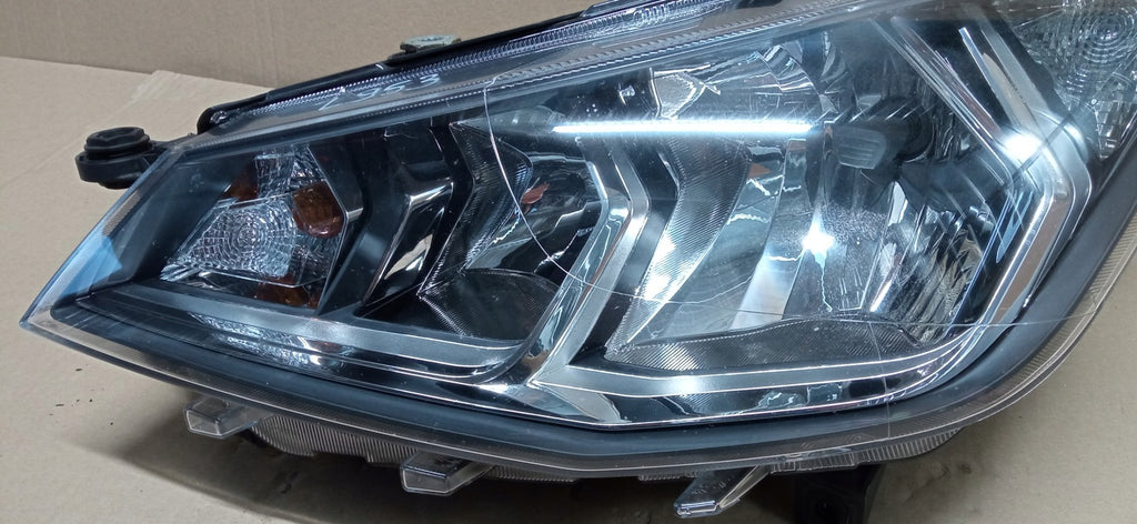 Frontscheinwerfer Seat Ibiza 6F1941005B 90120768 Links Scheinwerfer Headlight