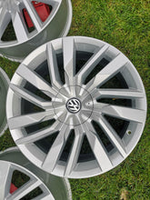 Load image into Gallery viewer, 4x Alufelge 19 Zoll 8.0" 5x112 28ET Glanz Silber 760601025 VW Touareg Rim Wheel FEL6564097369px