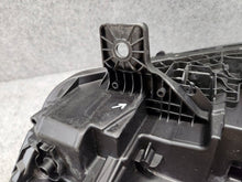 Laden Sie das Bild in den Galerie-Viewer, Frontscheinwerfer Skoda Enyaq IV 5LB941016F LED Rechts Scheinwerfer Headlight SCH8171108114vv