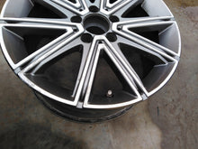 Load image into Gallery viewer, 1x Alufelge 17 Zoll 7.5&quot; 5x112 42ET Glanz A1724011402 Mercedes-Benz Slc Slk