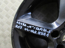 Load image into Gallery viewer, 1x Alufelge 17 Zoll 7.0" 5x110 13188806 Opel Astra H Zafira Rim Wheel FEL8581734143mi