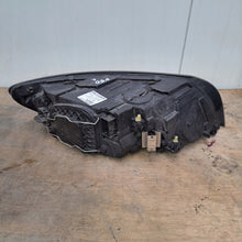 Load image into Gallery viewer, Frontscheinwerfer Volvo V50 30763033 Links Scheinwerfer Headlight SCH6550836827cz