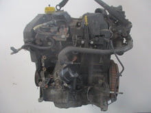 Laden Sie das Bild in den Galerie-Viewer, Motor Renault Clio III K9K768 1.5 DCI 68PS 50kW 2007 Diesel Engine Unkomplett
