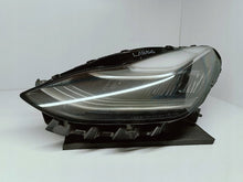Laden Sie das Bild in den Galerie-Viewer, Frontscheinwerfer Tesla Model 3 107737500C Links Scheinwerfer Headlight SCH7359006042nt