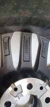 Laden Sie das Bild in den Galerie-Viewer, 1x Alufelge 18 Zoll 6898046 BMW X1 Rim Wheel FEL6373316502cx