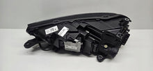 Laden Sie das Bild in den Galerie-Viewer, Frontscheinwerfer Skoda Fabia 6VB941016A LED Rechts Scheinwerfer Headlight