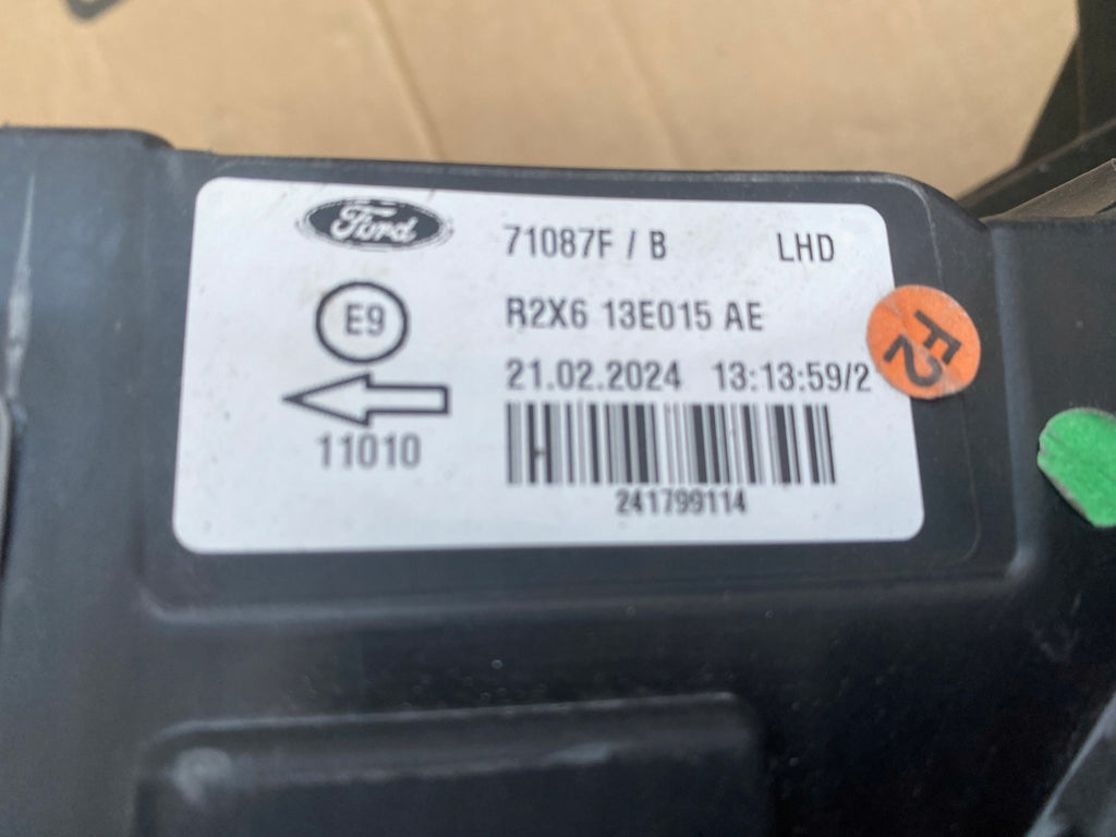 Frontscheinwerfer Ford Courier R2X6-13E015-AE Links Scheinwerfer Headlight SCH5330217743kw