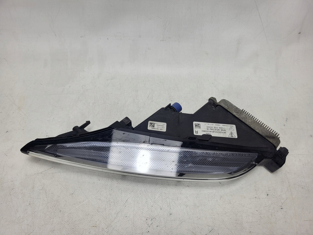 Frontscheinwerfer Porsche Macan 95B953082B Rechts Scheinwerfer Headlight SCH5240697203bx