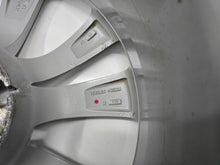 Laden Sie das Bild in den Galerie-Viewer, 1x Alufelge 19 Zoll 8.5" 5x120 35ET 102724100A Tesla Model X Rim Wheel FEL8600385983br