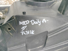 Laden Sie das Bild in den Galerie-Viewer, Frontscheinwerfer Iveco Daily I 5801473750 Links Scheinwerfer Headlight SCH6024553415ph