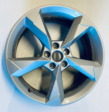 Load image into Gallery viewer, 1x Alufelge 19 Zoll 7.0" 5x112 43ET Glanz Silber 83A601025N Audi Q3 Rim Wheel FEL8019415755qq