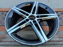 Laden Sie das Bild in den Galerie-Viewer, 1x Alufelge 18 Zoll 7.5&quot; 5x112 49ET A1774010700 Mercedes-Benz W177 Rim Wheel