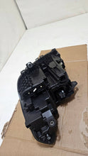 Laden Sie das Bild in den Galerie-Viewer, Frontscheinwerfer BMW X1 5A9A228-01 Rechts Scheinwerfer Headlight SCH3755701376vi