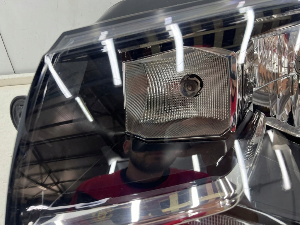 Frontscheinwerfer VW Multivan Transporter Caravelle 7E1941015L Links Headlight SCH5634913900pj