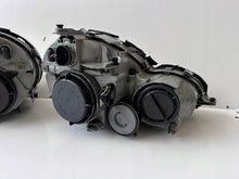 Laden Sie das Bild in den Galerie-Viewer, Frontscheinwerfer Mercedes-Benz MCJ26182 Ein Satz Scheinwerfer Headlight SCH3447557394eu
